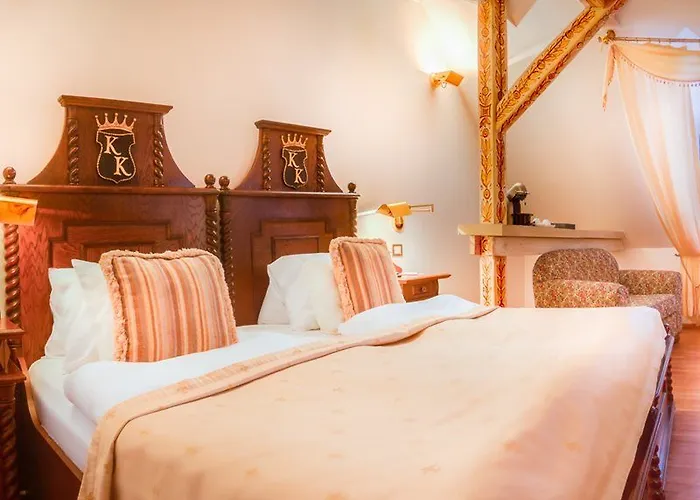 The King Charles 4*