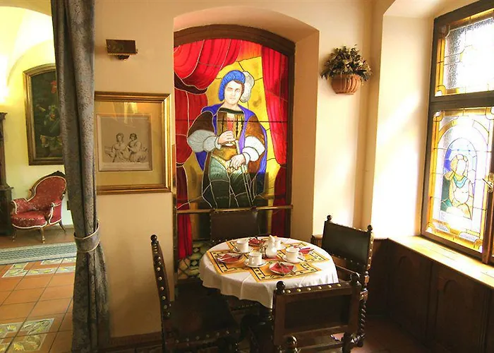 The King Charles Szálloda