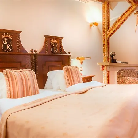The King Charles 4*